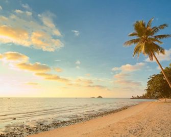 Tuk Tuk Guesthouse - Ko Chang - Playa