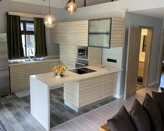 Fare Luna - Comfy New home in Bora Bora - Vaitape - Cucina