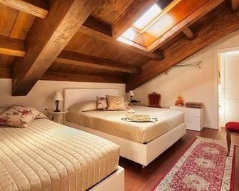 Principessa di Savoia - Vicoforte - Camera da letto