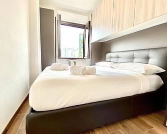 15 Minuti Dall'istituto Ortopedico Galea - Milano - Camera da letto