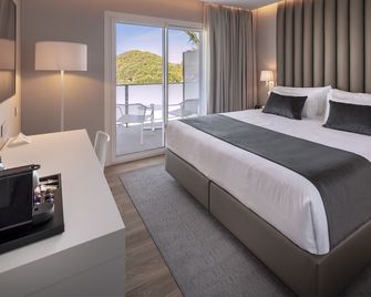 Hotel Playafels - Castelldefels - Bedroom
