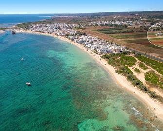 3077 Perla Saracena Luxury Suites - Matrimoniale Luxury Con Vista by Barbarhouse - Salve - Strand