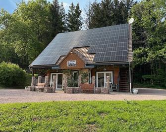 Du Cote De Chez Sam La Marguetiere - Andelaroche - Edificio