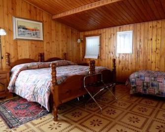 Albergo Mirella - Belluno - Bedroom