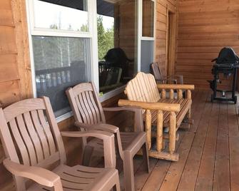 7th Night Free, wireless internet, views, private, Montana Mountain Glory! - Coram - Patio