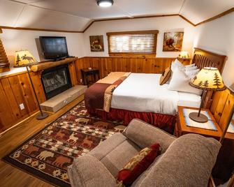 River Ridge Cottages - Estes Park - Bedroom