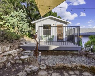 Timeless Charm, Modern Comfort Close To - Sonoma