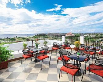 Hacom Galaxy Hotel - Phan Rang - Balcony