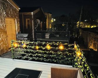 Spacious 3br Apartment With Patio & Bbq, Minutes From Downtown & Cta! - Chicago