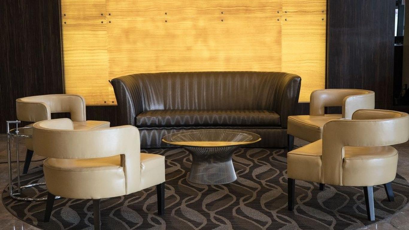 Atlantic Palace Suites