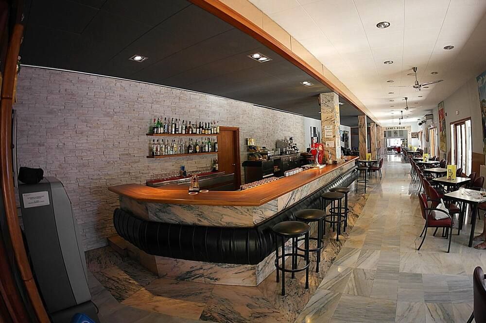 Nautilus Hotel - רוזס - בר