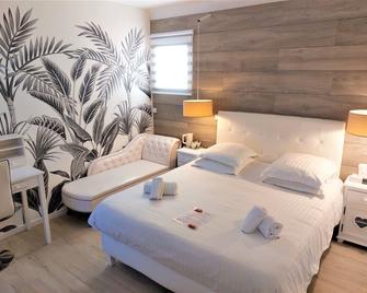 Hotel Les Jardins de Bormes - Bormes-les-Mimosas - Chambre