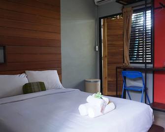 Huen Chang Puek Hotel - Nan - Habitación