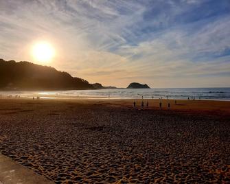 Hotel Zarauz - Zarautz - Pláž