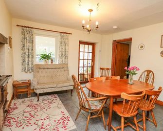 Tanyrallt Farm - Llangammarch Wells - Eetruimte