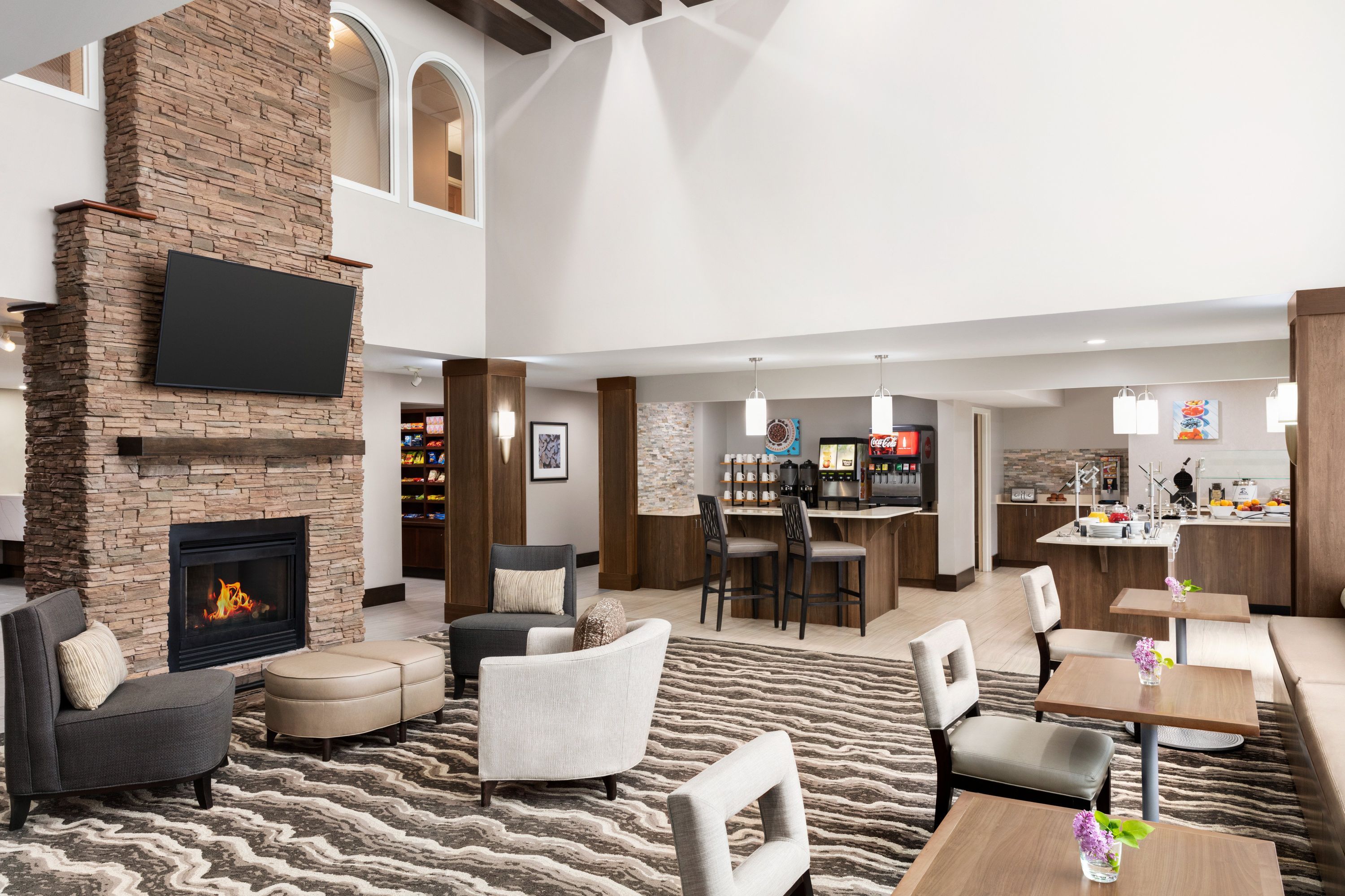 Staybridge Suites Fort Wayne By IHG - פורט ווין - טרקלין
