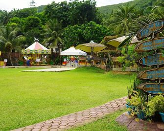 Hidden Valley Mountain and Wavepool Resort - Pinamungahan - Vista del exterior