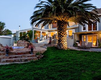 Bloemenzee Boutique B&B - Gordon's Bay