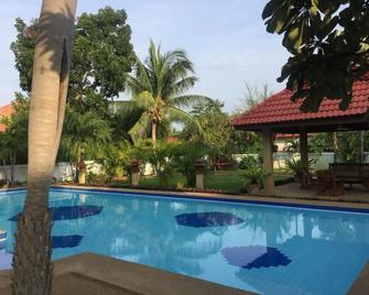 Lyndale Lodge - Sam Roi Yot - Pool