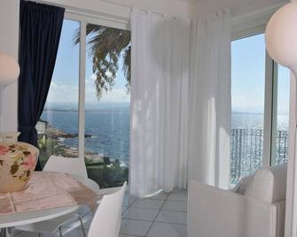 Villa Grachira - אלגרו - סלון