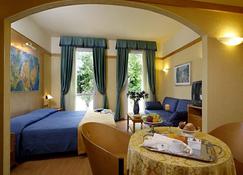 Park Hotel Ai Pini - Venedik - Yatak Odası