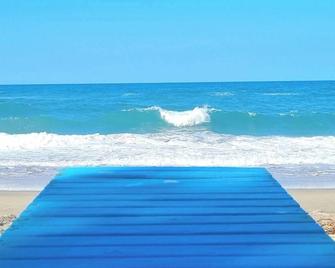 Descubre un paraíso tropical a solo 1 hora de Santa Marta - Guachaca - Plage