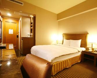 Kindness Hotel Taitung Branch - Taitung City - Habitación