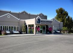 Wedgewood Resort - Fairbanks - Rakennus