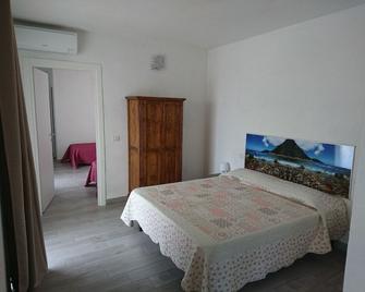 Residence Melograno - Capoliveri - Habitación