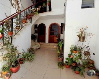 Hostal Turismo Cruz De Piedra Eirlcajama - Cajamarca - Escadas