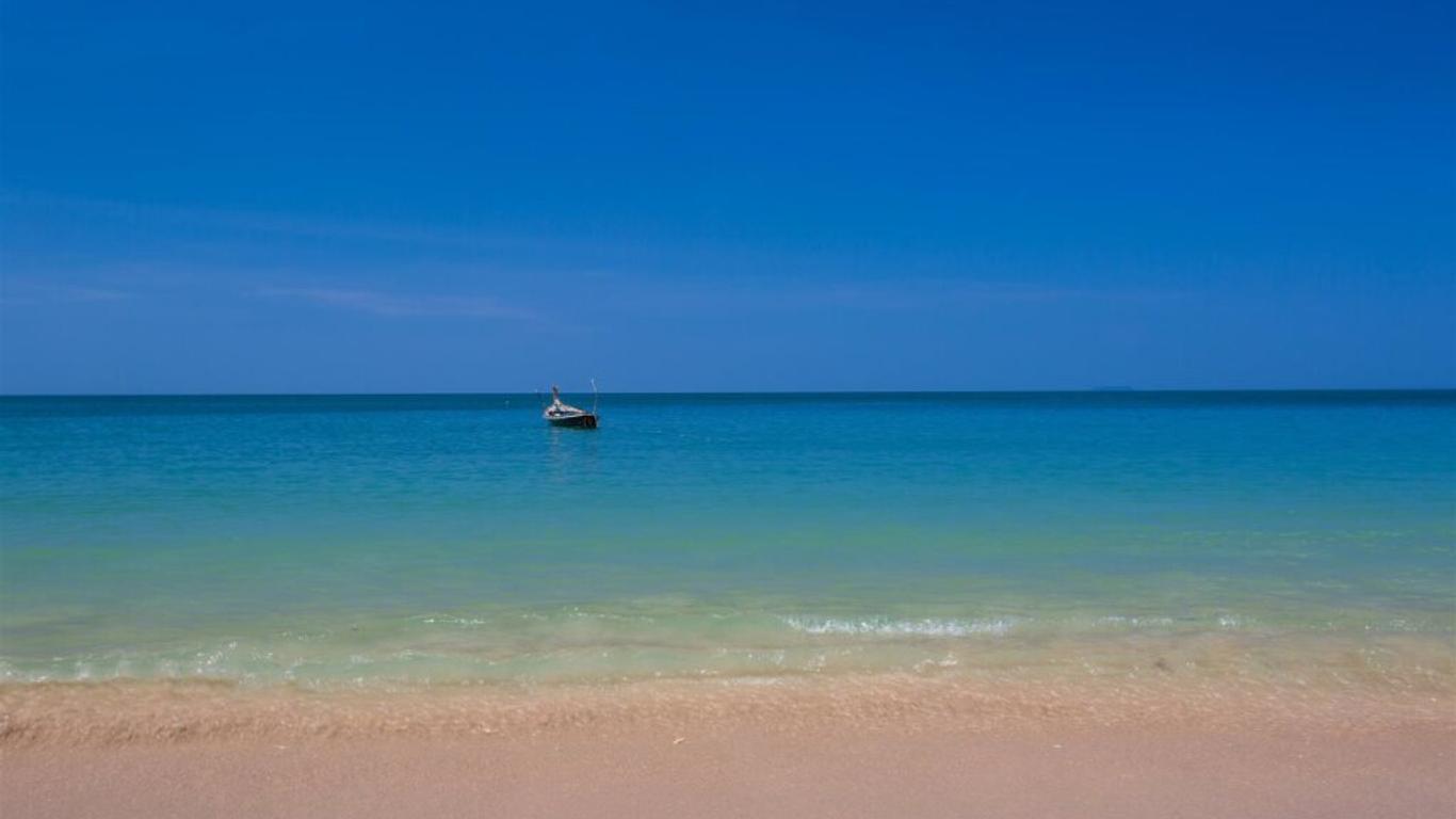 บลังโก้โฮสเทล แอท ลันตา