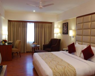 Lords Plaza Ankleshwar - Ankleshwar - Bedroom