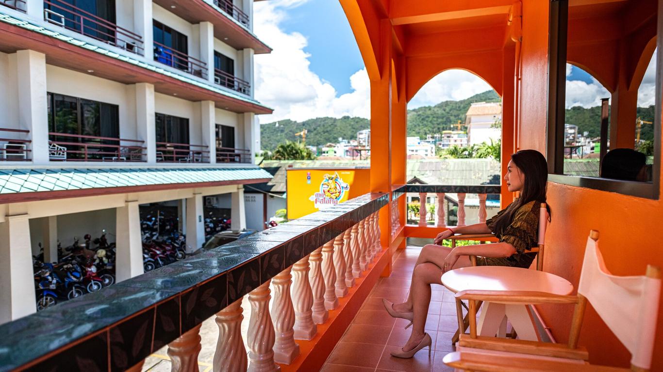 myPatong Social Hostel