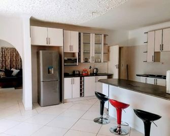 Westpoint Quays - Harare - Kitchen