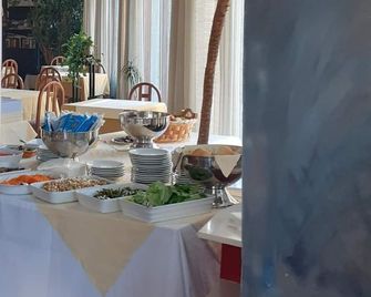 Hotel Colibrì - Finale Ligure - Buffet
