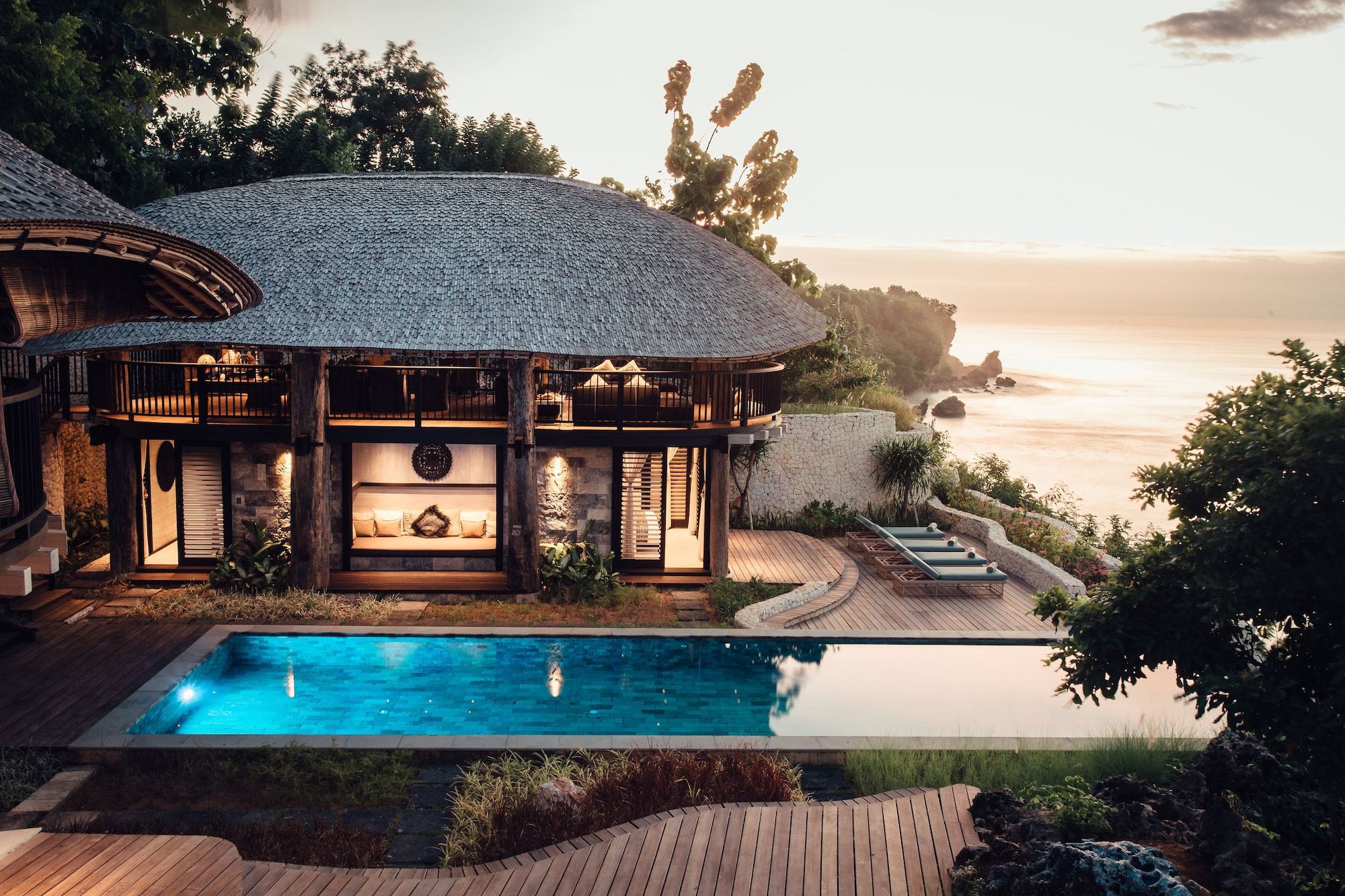 سوارجا بادانج بادانج