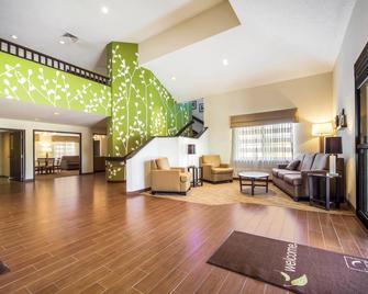 Sleep Inn & Suites - Columbus - Lobby