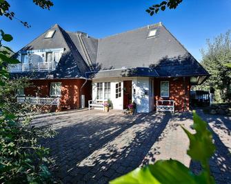 Hotel am Südwäldchen - Sylt - בניין