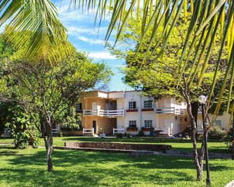 Guarapousada - Guarapari - Building