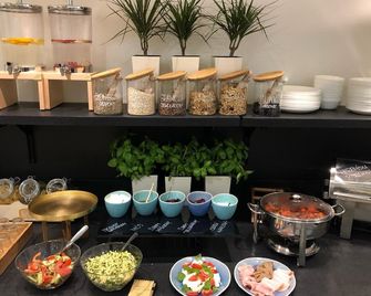 Villa Ozone - Sopot - Buffet