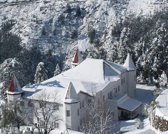 Welcomheritage Kasmanda Palace - Mussoorie - Rakennus