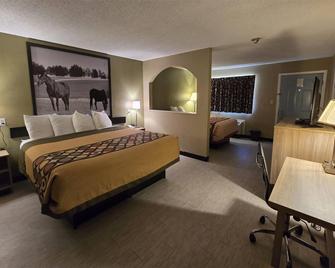 Super 8 by Wyndham Arkadelphia Caddo Valley Area - Arkadelphia - Bedroom