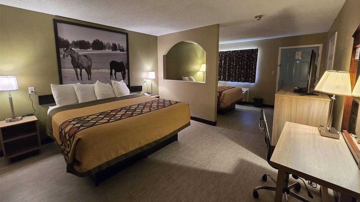Super 8 by Wyndham Arkadelphia Caddo Valley Area
