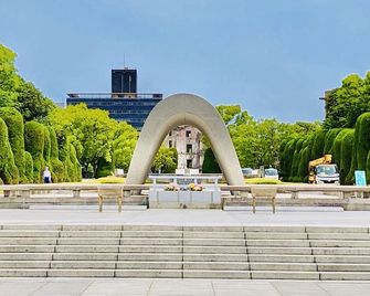 تويوكو إن هيروشيما إيكيماي أوهاشي مينامي - هيروشيما - شرفة مرصوفة