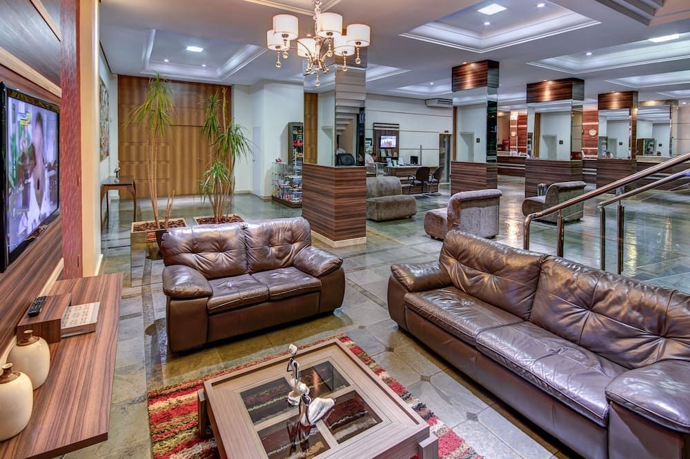 Foz Presidente Comfort Hotel - פוז דו איגוואסו - לובי