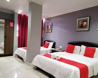 Puteri Ampang Hotel - Ampang - Bedroom