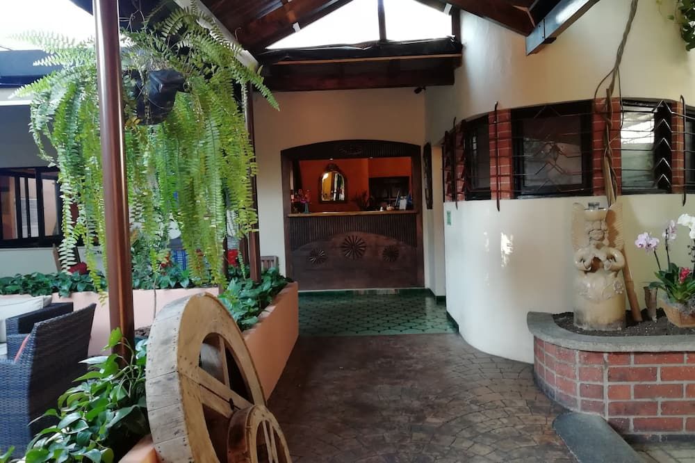 Hotel Ciudad Vieja - Ciudad de Guatemala