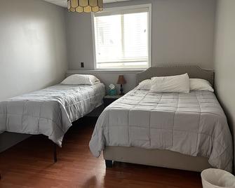 Not too early to think about your 2025 vacation!! Only 4 nights left in July! - Silver Lake - Habitación
