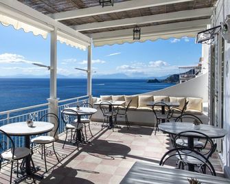 Maresca Hotel Praiano - Praiano - Balcon