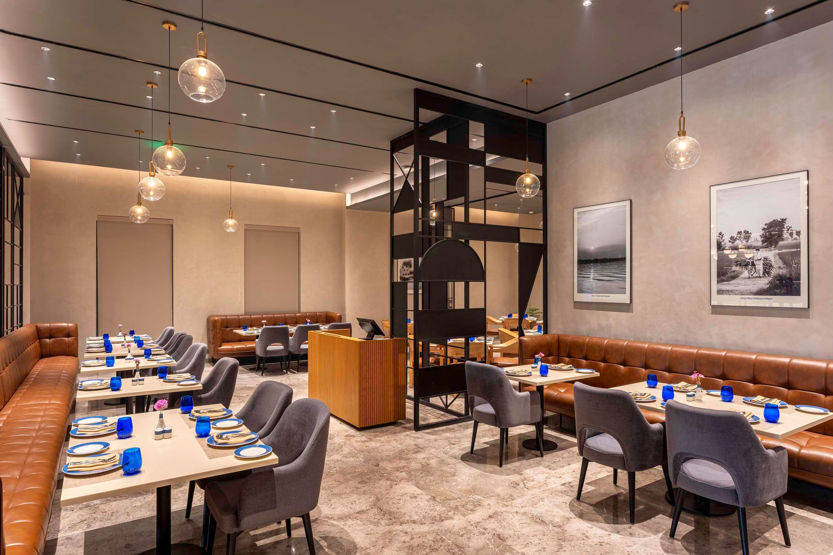 Park Inn by Radisson Jalandhar - Jalandhar - Ресторан